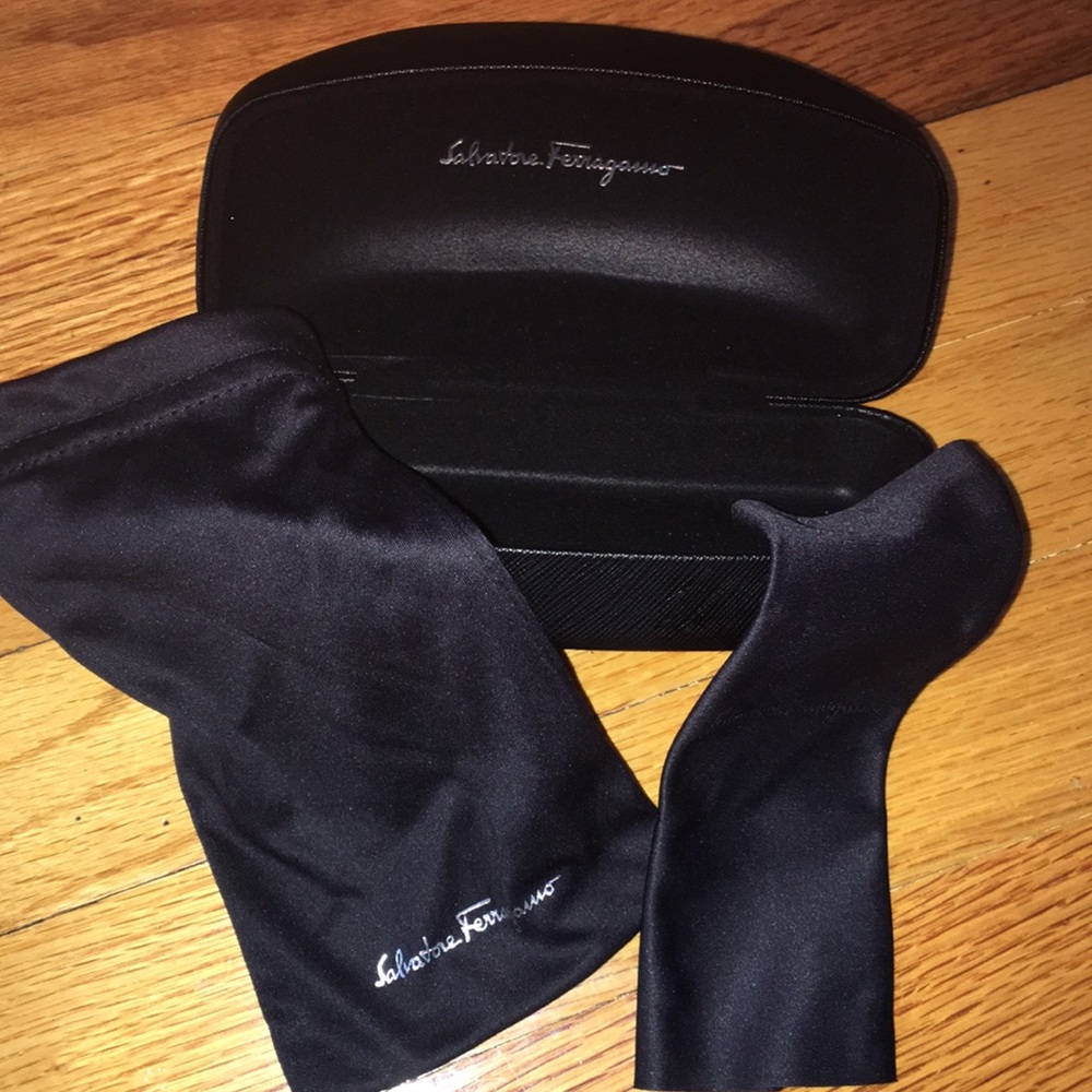 *NWOT* Ferragamo sunglass case bundle